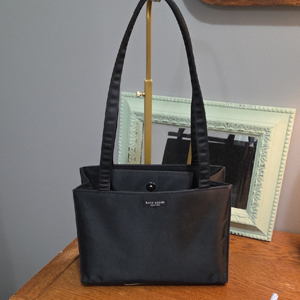Kate Spade Black Tote Bag Fun in the Sun - Picture 2 of 14